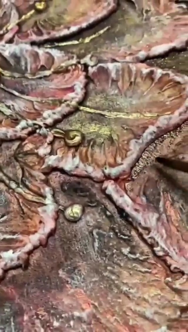 whatsapp-video-2025-10-19-at-19.05.33.mp4