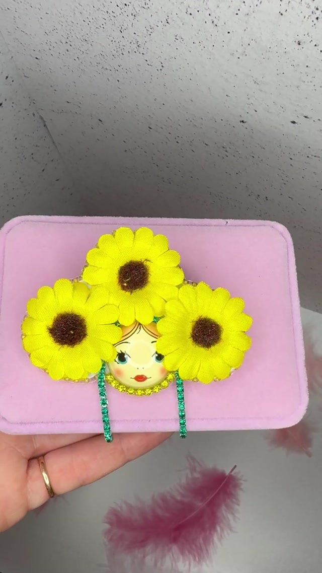 video-output-2fda7f0c-ec30-42af-9861-c33072045fa0-1.mp4